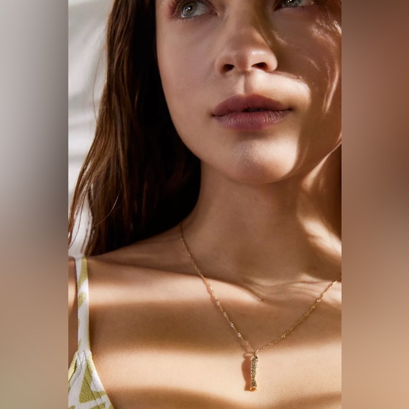 SOLD: Sardine Fish Charm Gold Metal Necklace NWT - Picture 2 of 5